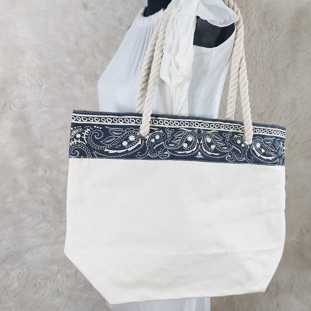Leed's Women's Canvas Rope Handle Navy Blue Paisley Bandanna Tote Beach Bag